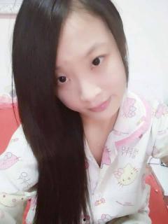 林可的照片,光影交织下的青春印记 第3张 林可的照片,光影交织下的青春印记 第3张