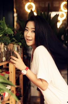 繁星女主播苏唯,闪耀舞台，绽放青春光芒  第3张